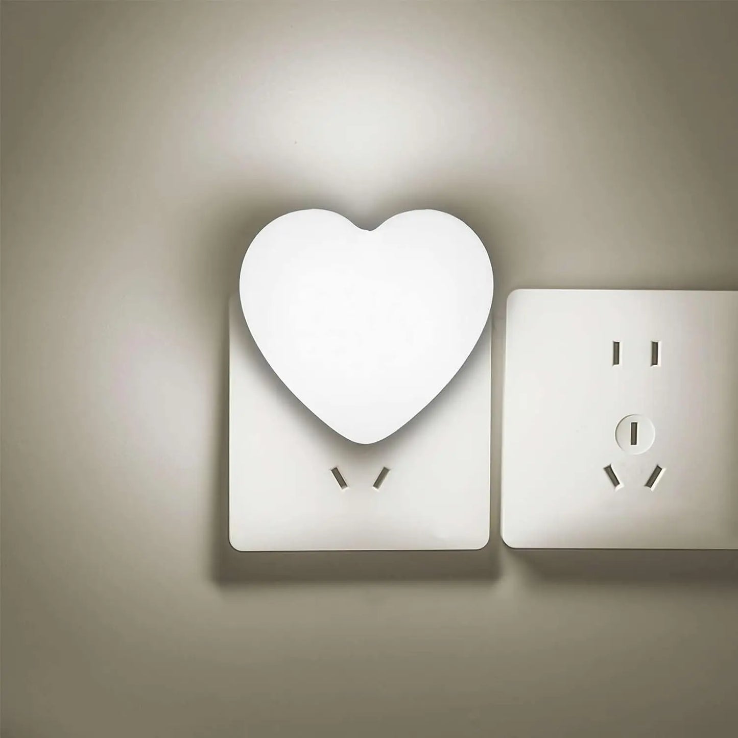 Night Light Plug into Wall, LED Cute Nightlight with Auto Dusk to Dawn Sensor, Soft Warm Light for Kids Bedroom Nursery Bathroom