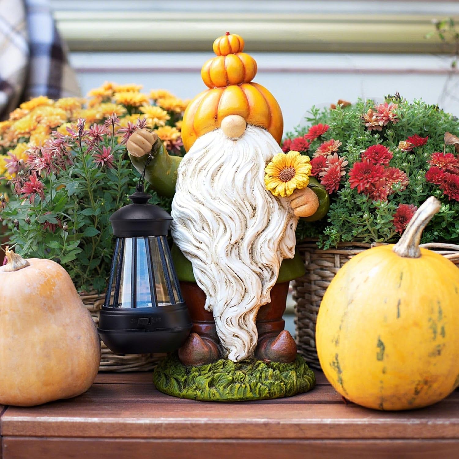 Fall Decor, Pumpkin Gnomes Decoration, Autumn Gnome Holding Lantern with Solar Lights, Waterproof Fall Gnomes Resin Outdoor Fall Decor, Fall Gift Outdoor/Indoor, 11.6"